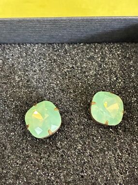 Liz Palacios cushion post earrings